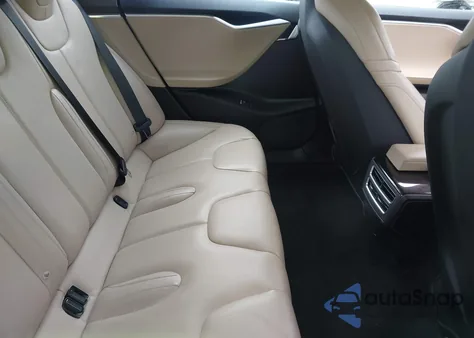 2016 Tesla Model S 60/70/75/85 from USA, damaged, VIN 5YJSA1E11GF132984